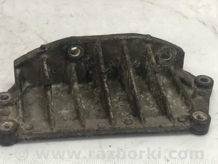 ФОТО Кронштейн двигуна нижній для Mitsubishi Outlander Коломия