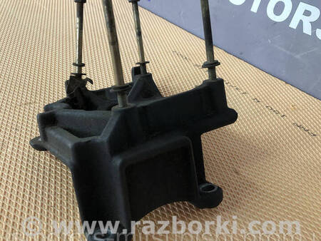 ФОТО Кронштейн компресора кондиціонера для Mitsubishi Outlander Коломия