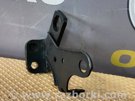 ФОТО Кронштейн кріплення для Mitsubishi Outlander GF (2012-) Коломия