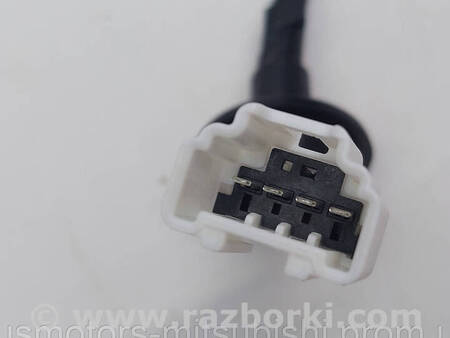 ФОТО Ліхтар задній правий для Mitsubishi Outlander GF (2012-) Коломия