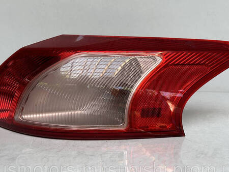 ФОТО Ліхтар правий задній для Mitsubishi Lancer X 10 (08-17) Коломия
