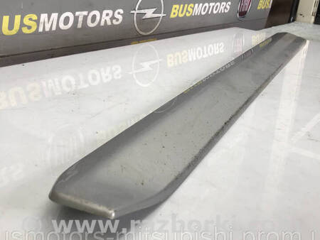 ФОТО Молдинг накладка дверей передньої для Mitsubishi Outlander GF (2012-) Коломия