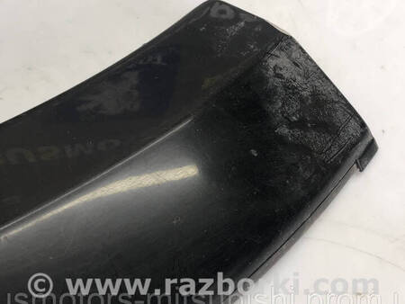 ФОТО Накладка дверей задня ліва для Mitsubishi Pajero Sport II Коломия