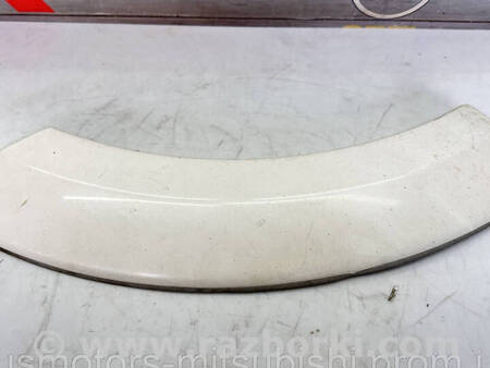 ФОТО Накладка дверей задня ліва для Mitsubishi Pajero Sport II Коломия