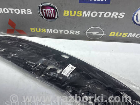 ФОТО Накладка замка капота для Mitsubishi Pajero Sport III Коломия