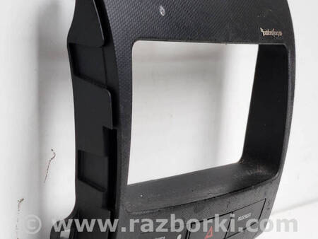 ФОТО Накладка панелі керування для Mitsubishi Outlander GF (2012-) Коломия