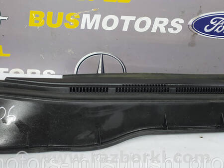 ФОТО Накладка під лобове скло для Mitsubishi Outlander GF (2012-) Коломия