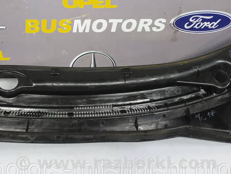 ФОТО Накладка під лобове скло для Mitsubishi Outlander GF (2012-) Коломия