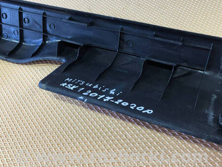 ФОТО Накладка порога передня права для Mitsubishi Outlander GF (2012-) Коломия