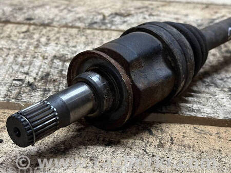 ФОТО Напіввісь задня права для Mitsubishi Outlander Коломия