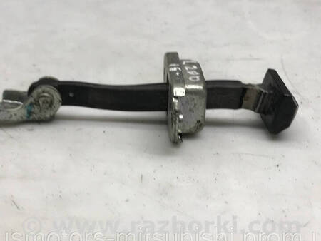 ФОТО Обмежувач дверей задньої правої для Mitsubishi Pajero Sport III Коломия