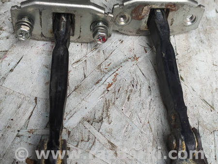 ФОТО Обмежувач дверей задньої правої/лівої для Mitsubishi Outlander GF (2012-) Коломия