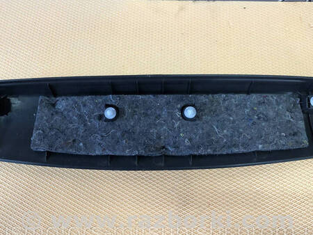 ФОТО Обшивка дверей багажника для Mitsubishi Outlander GF (2012-) Коломия