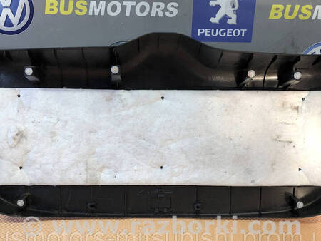 ФОТО Обшивка кришки багажника для Mitsubishi Outlander GF (2012-) Коломия