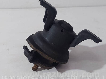 ФОТО Опора двигуна права для Mitsubishi Outlander Коломия