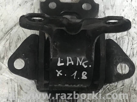 ФОТО Опора подушка двигуна ліва для Mitsubishi Lancer X 10 (08-17) Коломия