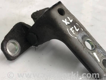 ФОТО Петля дверей передньої лівої для Mitsubishi Outlander GF (2012-) Коломия