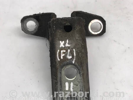 ФОТО Петля дверей передньої лівої для Mitsubishi Outlander GF (2012-) Коломия