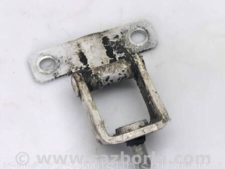 ФОТО Петля кришки багажника верх для Mitsubishi Outlander GF (2012-) Коломия