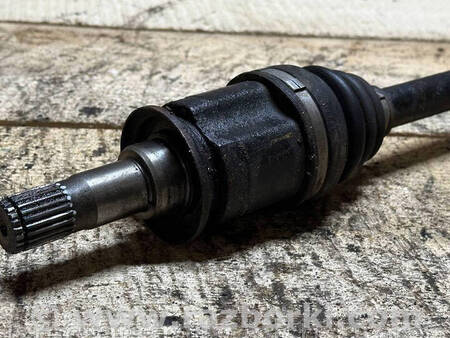 ФОТО Піввісь для Mitsubishi Outlander Коломия