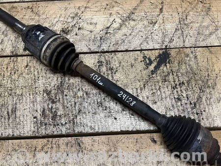 ФОТО Піввісь права для Mitsubishi Outlander Коломия