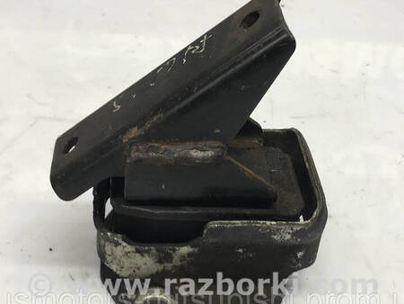 ФОТО Подушка двигуна кронштейн двигуна для Mitsubishi Pajero Sport Коломия