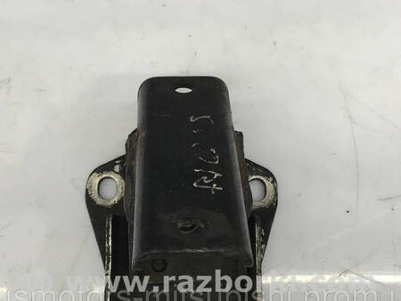 ФОТО Подушка двигуна кронштейн двигуна для Mitsubishi Pajero Sport Коломия