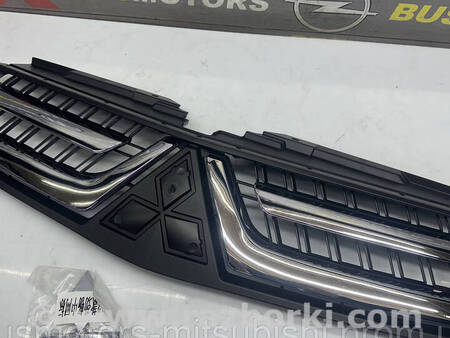 ФОТО Решітка радіатора для Mitsubishi Pajero Sport II Коломия