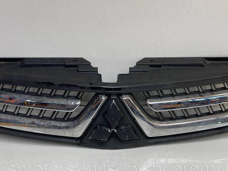 ФОТО Решітка радіатора для Mitsubishi Pajero Sport II Коломия