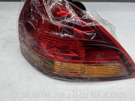 ФОТО Фонарь задній правий для Mitsubishi Pajero Sport II Коломия