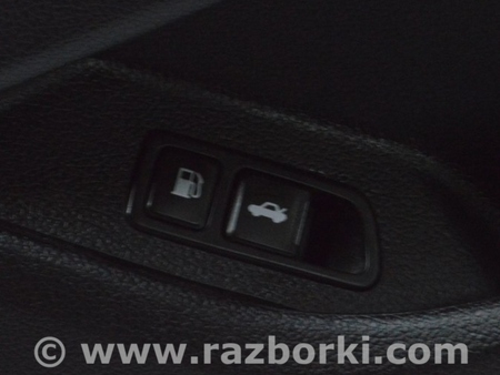 ФОТО Кнопка открытия крышки для KIA Optima TF Одесса