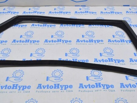 ФОТО Уплотнитель стекла зад прав для Land Rover Range Rover Velar (2017-2023) Одесса