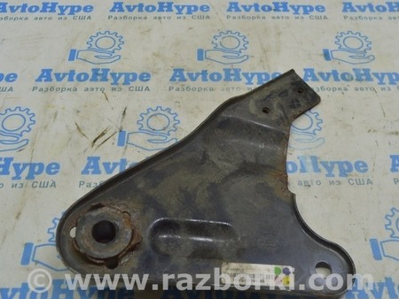 ФОТО Лопух переднего подрамника лев для Land Rover Range Rover Velar (2017-2023) Одесса