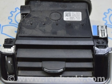 ФОТО Дефлектор воздуховода передней панели для Land Rover Range Rover Velar (2017-2023) Одесса