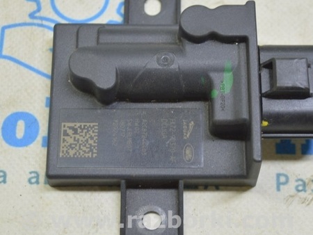 ФОТО Fuel Pump Control Module для Land Rover Range Rover Velar (2017-2023) Одесса