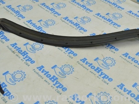 ФОТО Уплотнитель двери нижний зад для Land Rover Range Rover Vogue (2002-...) Одесса