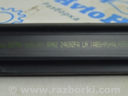 ФОТО Уплотнитель стекла внутренний зад для Land Rover Range Rover Vogue (2002-...) Одесса