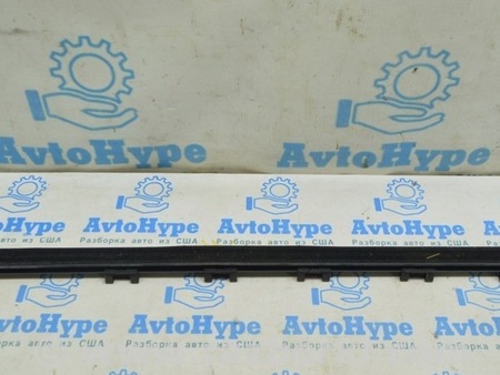 ФОТО Уплотнитель стекла внутренний зад для Land Rover Range Rover Vogue (2002-...) Одесса