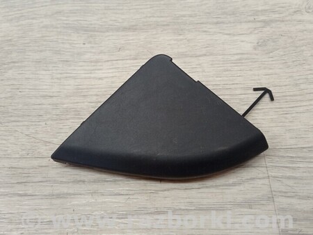 ФОТО Заглушка бампера буксировочного крюка передняя для Peugeot 107 Киев