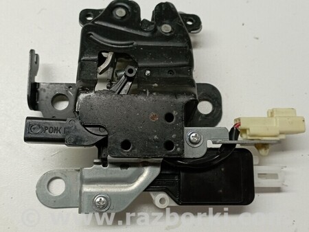 ФОТО Замок крышки багажника для Fiat 124 Spider Киев