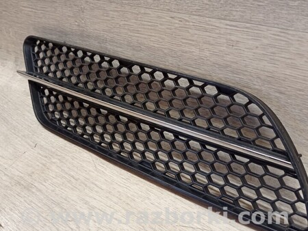 ФОТО Решітка хром накладка переднього бампера права для Alfa Romeo 147 937B (06.2000-05.2010) Київ