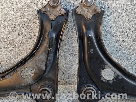 ФОТО Важіль Рычаг передній лівий для Peugeot 208 Киев