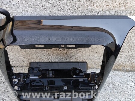 ФОТО Декоративная накладка торпеды Декоративна накладка торпеди для Peugeot 208 Киев