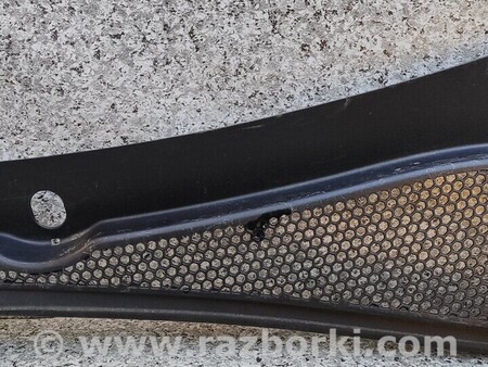 ФОТО Жабо Пластик під лобове скло для Peugeot 208 Киев