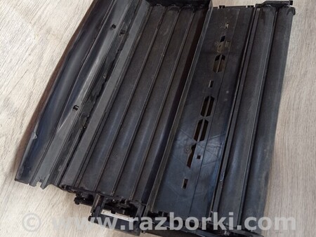 ФОТО Жалюзі дефлектор радіатора для Peugeot 208 Киев