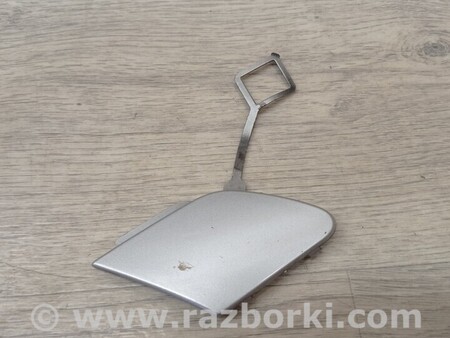 ФОТО Заглушка бампера буксировочного крюка передняя для Peugeot 208 Киев