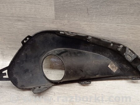 ФОТО Заглушка накладка решітка туманки ПТФ переднього бампера для Peugeot 208 Киев