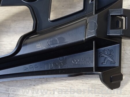 ФОТО Кронштейн бампера заднего левий для Peugeot 208 Киев