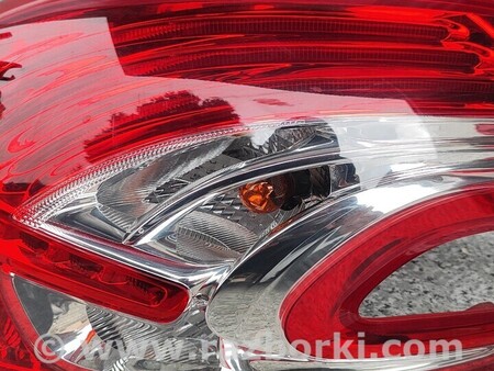 ФОТО Ліхтар задній правий для Peugeot 208 Киев