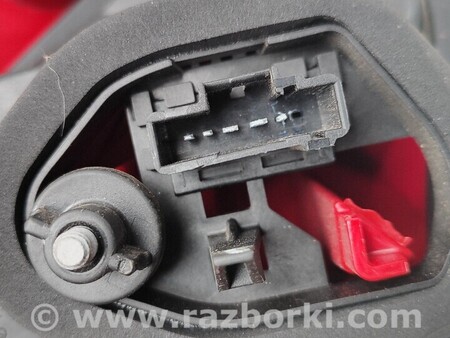 ФОТО Ліхтар задній правий для Peugeot 208 Киев